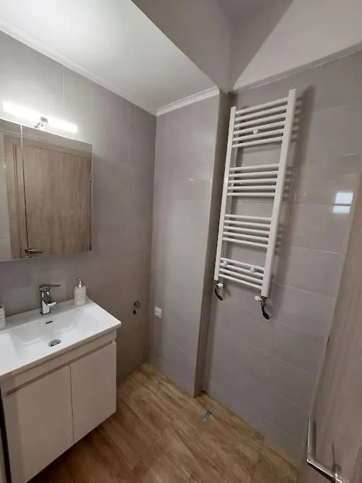 Cozy Flat In Thessaloniki Apartment